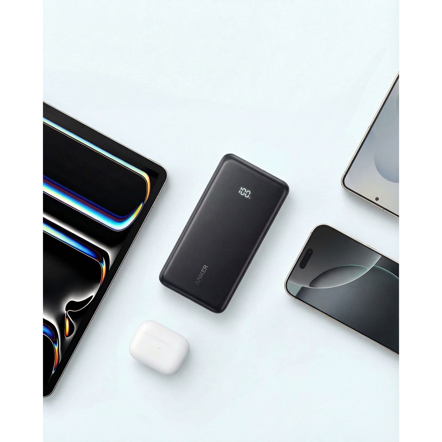 Chargeur portable USB-A/USB-C 22,5 W 20 000 mAh avec câble intégré Zolo d'Anker - Noir