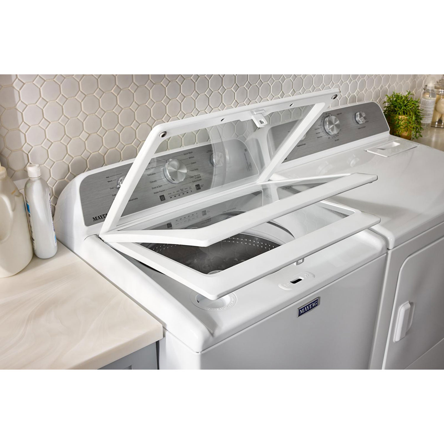Maytag 5.4 Cu. Ft. High Efficiency Top Load Washer - White