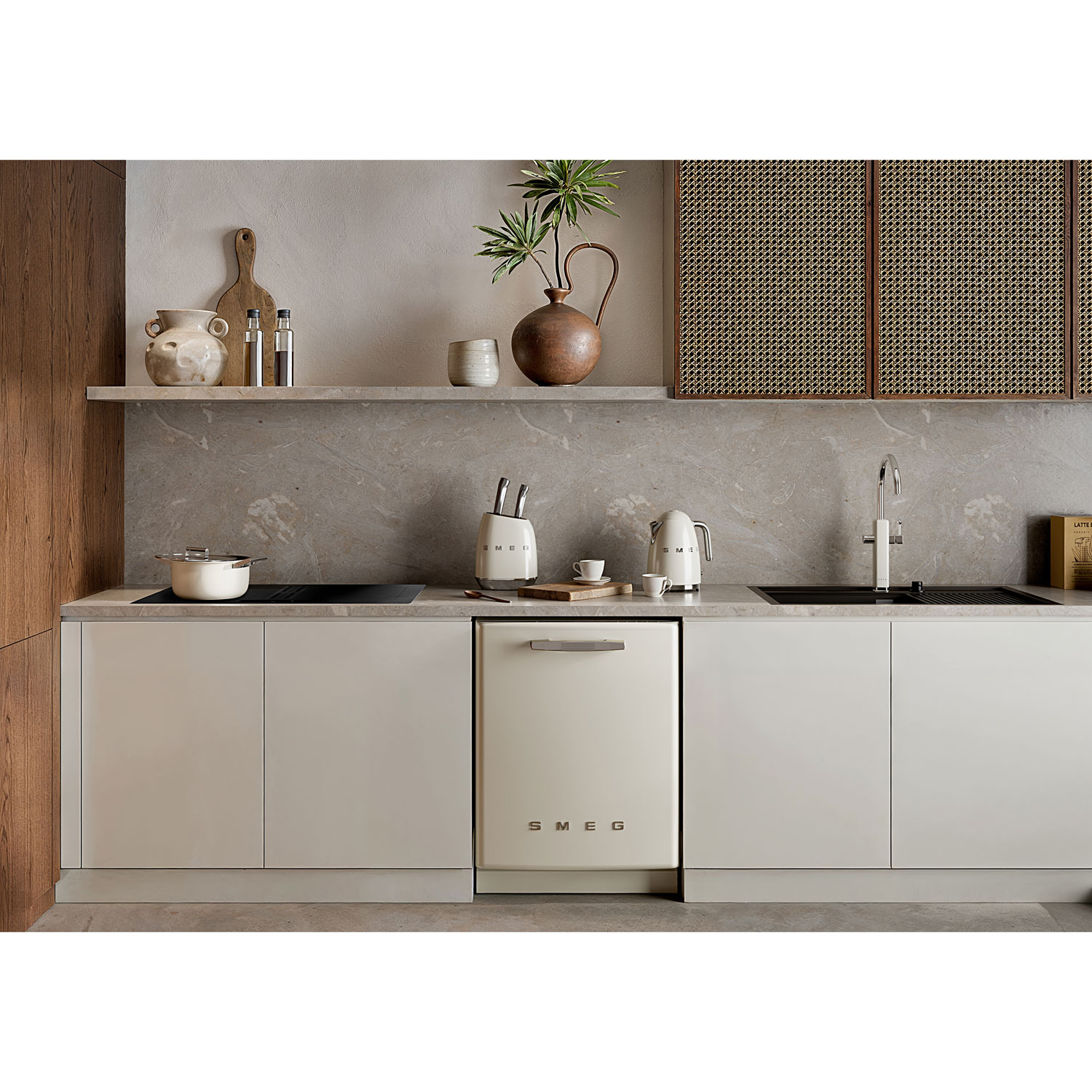 Ensemble porte-couteaux avec 6 couteaux en acier inoxydable de Smeg - Crème