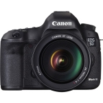 EOS 5D Mark III Kit with 24-105mm Lens