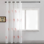 Couleur: Broderie blanche/rouge