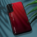 Couleur: Rouge