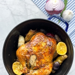 Staub fonte de fer 5,5-qt ronde de la cocotte - Bleu foncé, fabriqué en France