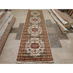 AHMEDANI Gorgeous Floral Medallion Wool Silk Hand Knotted Soft Hall Way Rug 10.1' X 2.6' Hallway Runner - Multi-Colour In Ivory