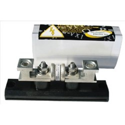 CARMANAH Technologies Fbl-300 300 Amp Fuse Clast T With Block