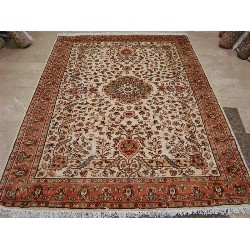 AHMEDANI Wow Pestal Medallion Vaas Rectangle Area Rug Hand Knotted Wool Silk Carpet (8 X 6)' In Ivory