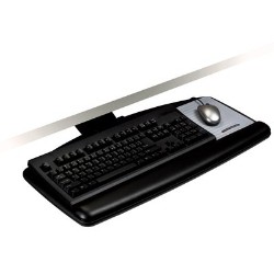 3M Easy Adjust Keyboard Tray With Standard Keyboard And Mouse Platform (Akt90Le)