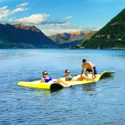 COSTWAY 3 Layer Floating Water Pad Foam Mat Water Recreation Relaxing Tear-Resistant 9' X 6'