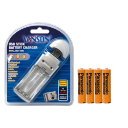 PANASONIC Aa / Aaa USB Battery Charger + 4 Aaa (750 Mah) Nimh Batteries