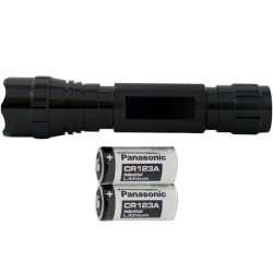 POWER PORTABLE Tactical Cree Xm-L2 Led - 900 Lumens Flashlight (S03) + 2 X Panasonic Cr123 Batteries