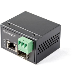 STARTECH.COM Startech Poe+ Industrial Fiber to Ethernet Media Converter 30W - Sfp to Rj45 - Sm/mm Fiber to Gigabit Copper Mini Size Ip-30