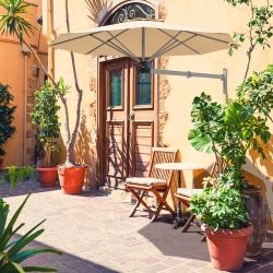 GYMAX 8Ft Patio Wall Mounted Cantilever Umbrella Parsol W/ Adjustable Pole In Beige