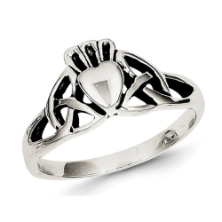 GEM AND HARMONY Ladies Antiqued Claddagh Ring In Sterling In Silver