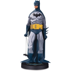 DC Designer Series 7 Inch Statue Figure Mini - Batman By Mignola