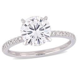 GEM AND HARMONY 2.00 Carat (Ctw) Synthetic Moissanite Solitaire Engagement Ring 14K Gold With Diamonds 1/10 Carat (Ctw) In White