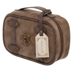 BIOWORLD Harry Potter Hogwarts Trunk Wash Bag