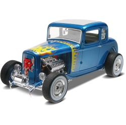 REVELL USA '32 Ford 5 Window Coupe (85-4228) 1:25 Scale Car Plastic Model Kit