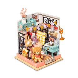 ROLIFE Sweet Dream Bedroom Miniature Dollhouse Kit Ds016