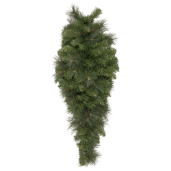 NORTHLIGHT 32" Beaver Pine Artificial Christmas Teardrop Swag, Unlit