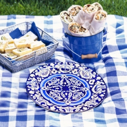 APEX GLOBAL Apexglobal Pottery Dinner Plate. Handcrafted Ceramic Flower Large Plate. 20 Cm X 2 Cm. Unique Gift Idea. Home Décor In Blue