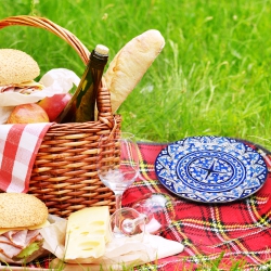 APEX GLOBAL Apexglobal Pottery Dinner Plate. Handcrafted Ceramic Flower Large Plate. 25 Cm X 2 Cm. Unique Gift Idea. Home Décor In Blue