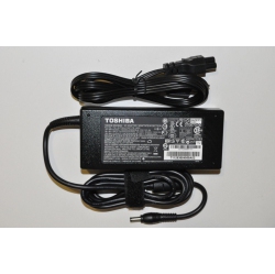 TOSHIBA New Genuine Ac Adapter Charger Pa-1121-04 19V 6.32A 120W 5.5 2.5Mm