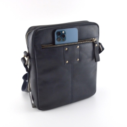 EXCLUSIVE LEATHER CA Leather Messenger/side Bag // In Navy