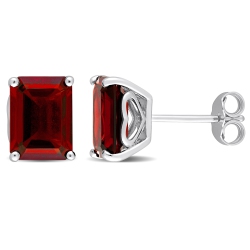 AMOUR Emerald Cut Garnet Stud Earrings In Sterling In Silver