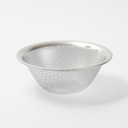 SORI YANAGI Punched Strainer 19Cm