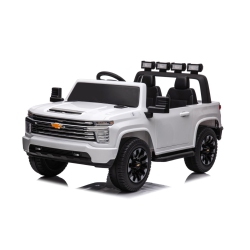 KINGTOYS 2024 Licensed 24V Chevrolet Silverado 4X4 2 Seater Kids Ride On Car With Rc