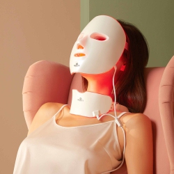 PROJECT E BEAUTY Lightaura Plus | Led Face & Neck Mask | 7 Led Colors | Anti-Aging | Anti-Acne | Reduces Fine Lines & Wrinkles