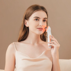 PROJECT E BEAUTY Skinsonic | Led Ultrasonic Wand | Red, Blue & Led Light Therapy | Collagen Boost | Anti-Aging In Green