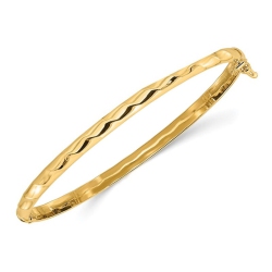 GEM AND HARMONY 10K Gold Twisted Polished Bracelet Bangle In Yellow