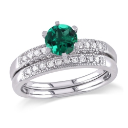 GEM AND HARMONY 1.00 Carat (Ctw) Lab-Created Emerald Bridal Ring Set In 10K Gold With Diamonds In White