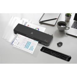 ROYAL SOVEREIGN 13" Laminator Combo With 25 Starter Pack In Black