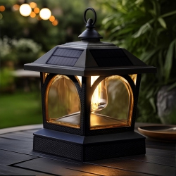 CLASSY CAPS Edison Solar Lantern/post Cap