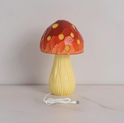 YOULIGHTS Desk Lamp High-End Ambience Bar Coffee Shop Dining Room Desk Light Creative Bedroom Study Room Desk Lamp Cute Mushroom Type Resin Table