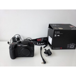 PANASONIC Refurbished (Good) - Lumix Gh5S 10.2Mp Mirrorless Camera/shutter Count Less Than 160/body Only/with Box