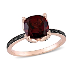 GEM AND HARMONY 3.08 Carat (Ctw) Cushion-Cut Garnet Ring 10K Rose Gold With Accent Diamonds In Black
