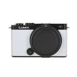 PANASONIC Lumix S9 Mirrorless Camera, 24.2Mp Full Frame With Phase Hybrid Af, New Active I.s. Technology - Dc-S9Bodyw (White)