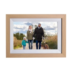 CHSSHA00 10-Inch Wifi Digital Photo Frame 32GB