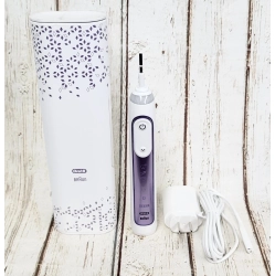 ORAL-B Genius 3771 Toothbrush Handle With Case & Charger, Orchid In Purple