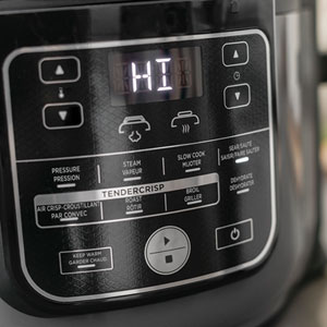 Ninja Foodi Pressure Cooker Air Fryer 6.5Qt Best Buy Canada