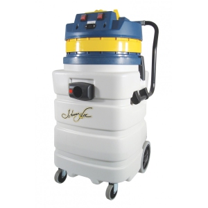 JV420HD Wet/Dry Commercial Vacuum for Jobsite Cleanup with 22.5 gal (85 L) Tank, 2 Motors, 10' Hose, Power Outlet