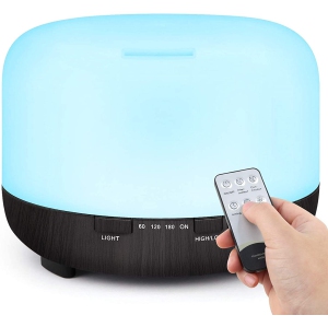 Essential Oil Diffusers, 7-in-1 500ml water tank with remote control, black ebony color aroma diffuser, cold mist humidifier, 4 timers, 7-color soft light, water-free automatic shut-off