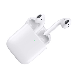 Apple AirPods with Wireless Charging Case (2nd Generation)