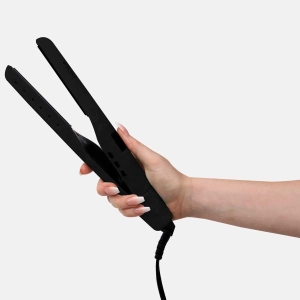 Aria Beauty - TWIST Flat Iron (black)