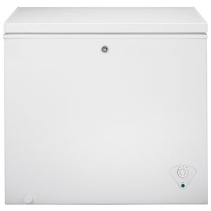 GE 7.0 Cu. Ft. Chest Freezer (FCM7STWW)