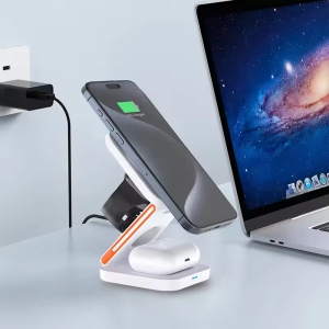 30W 3 in 1 Foldable Charging Station Fast Magnetic Wireless Charger Stand for iPhone 15 14 13 12 Apple Watch 8 7 6 Airpods Pro(White)