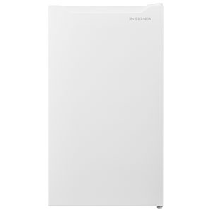 Insignia 3.3 Cu. Ft. Freestanding Bar Fridge (NS-CF33WH6-C) - White - Only at Best Buy